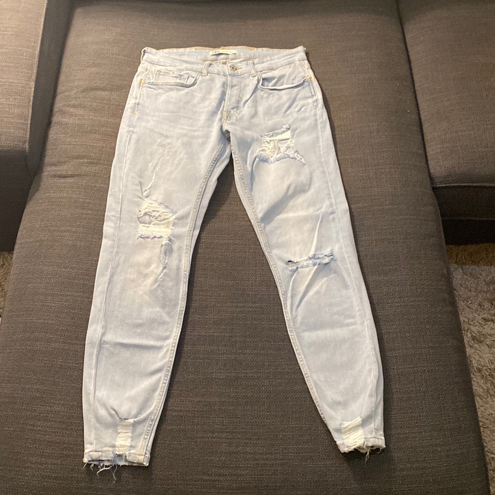 Zara Skinny Jeans. Size 31 Waist. Great condition. Like new.